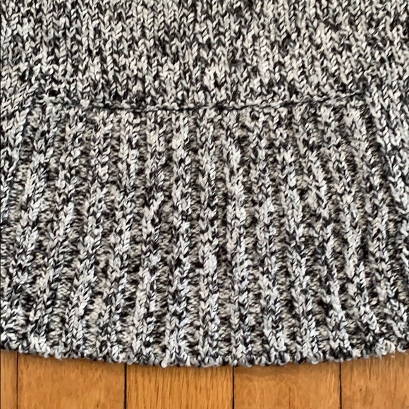 Lou and Grey Soft Open Front Cardigan w/ Pockets - Picture 3 of 7